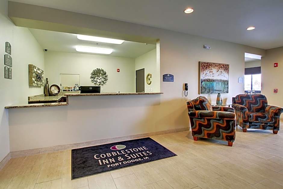 Cobblestone Inn & Suites - Fort Dodge