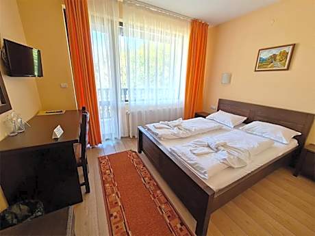 Economy Double Room with Terrace