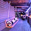 Ryes and Shine Bootlegger's Cabin! Hot Tub* Pool* Arcade* Billiards *EV * Pet Friendly