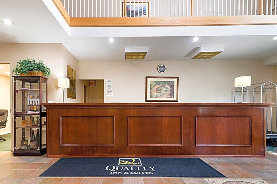 Quality Inn & Suites Schoharie near Howe Caverns