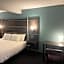 Landmark Inn