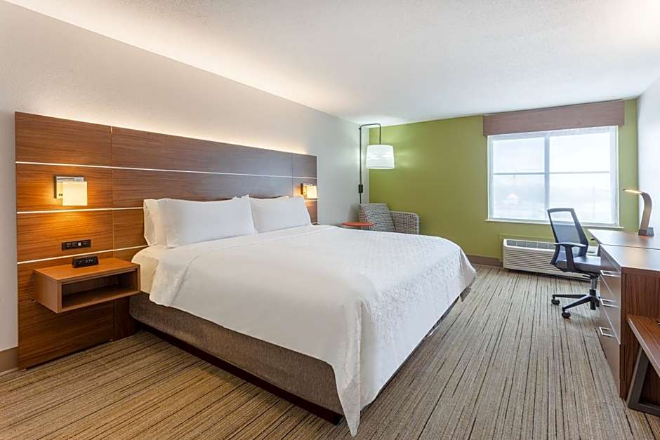 Holiday Inn Express Scottsburg By IHG