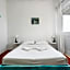 Blife Faro Beach Hostel & Rooms