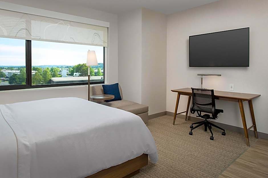 Element Seattle Sea-Tac Airport