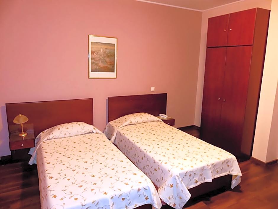 Photo 1 of 7 of Budget 1 Double Bed or 2 Beds