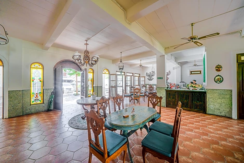 Pitaloka Hotel Sanur By DeWizZ Management