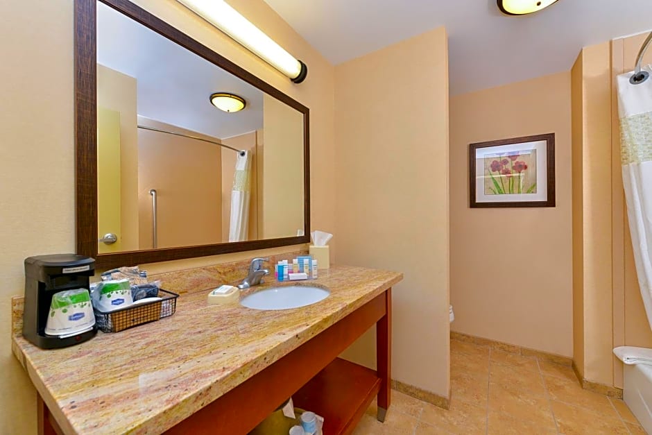 Hampton Inn Clinton