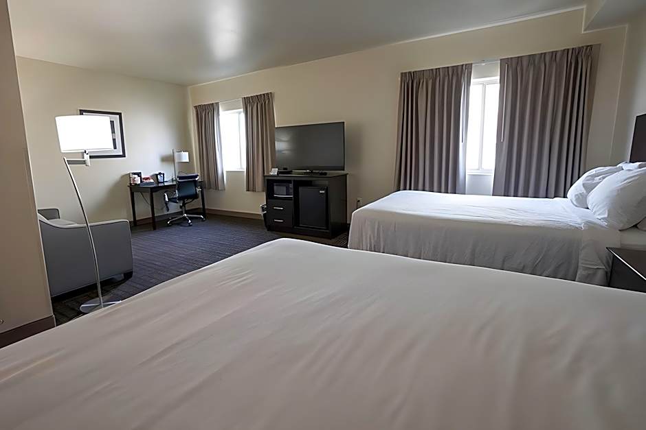 Cobblestone Inn and Suites Sheldon