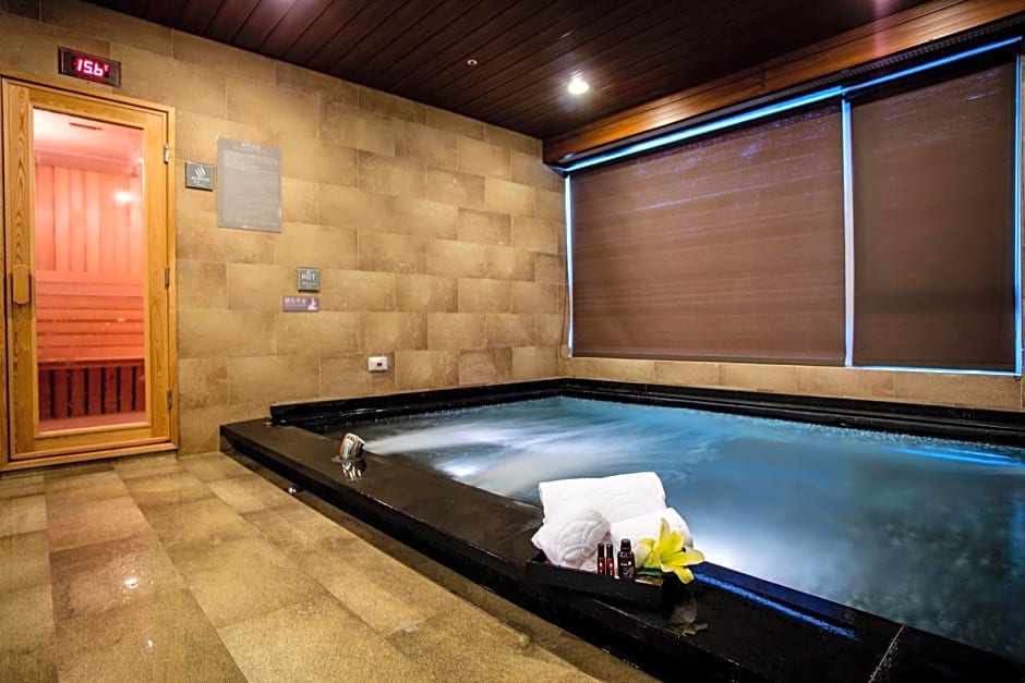 Fullon Hotel Taoyuan Airport Access Mrt A8