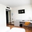 Melas Hotel