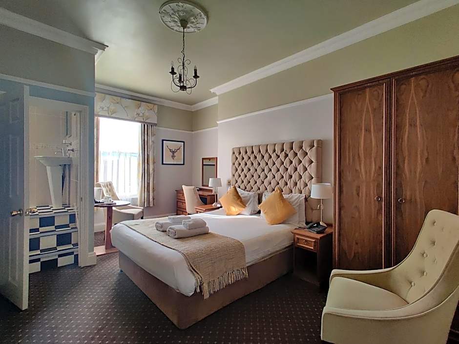 Photo 1 of 10 of Double Room