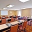 Courtyard by Marriott Fresno
