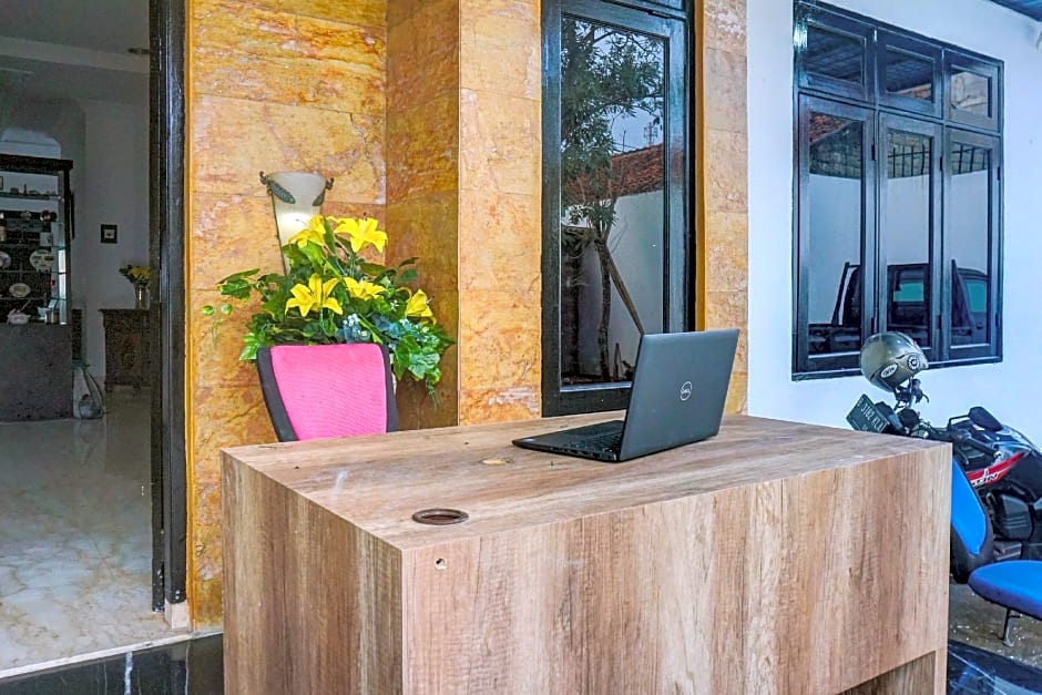 Collection O 92465 Sawangan Guest House Syariah