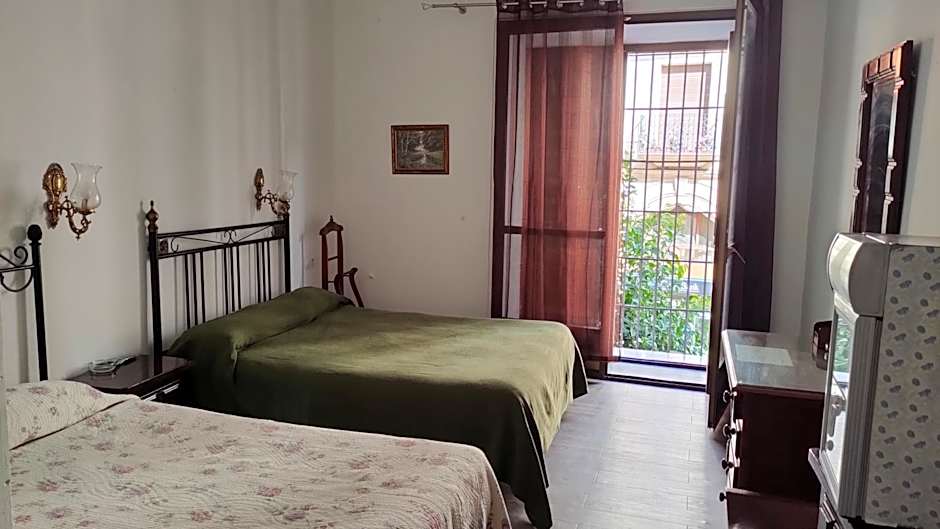 Hostal Colon Antequera