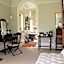 Hacklewood Hill Country House