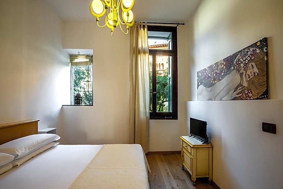Hotel Atlanta Augustus