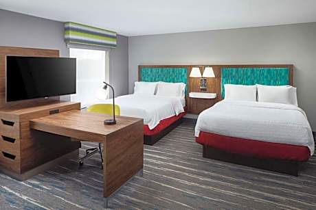 Queen Studio Suite with Two Queen Beds - Non-Smoking