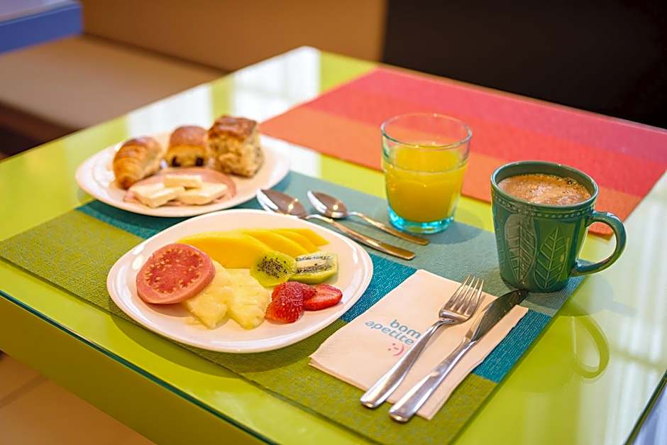 ibis Styles Curitiba Centro Civico