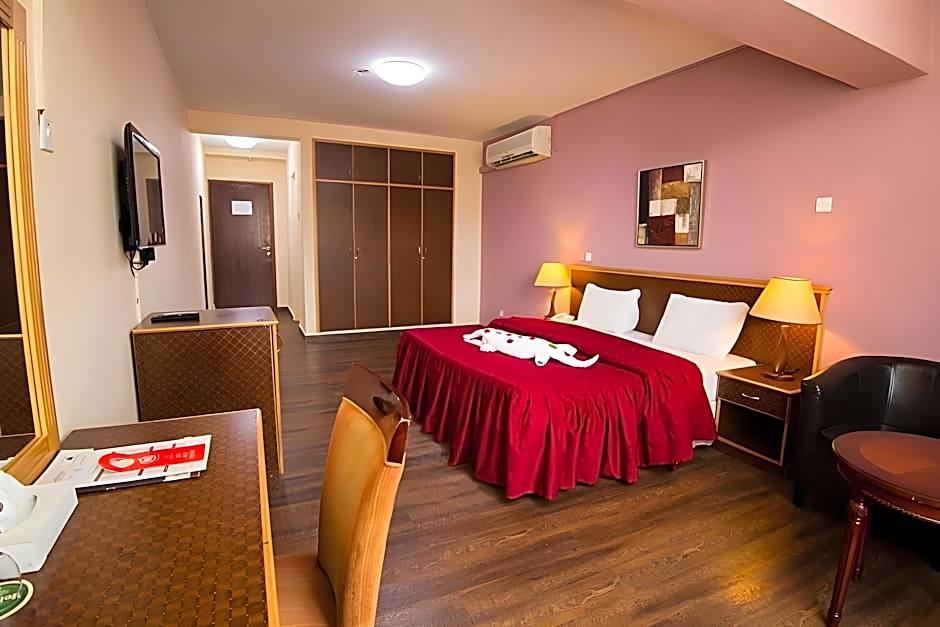 Mutrah Hotel
