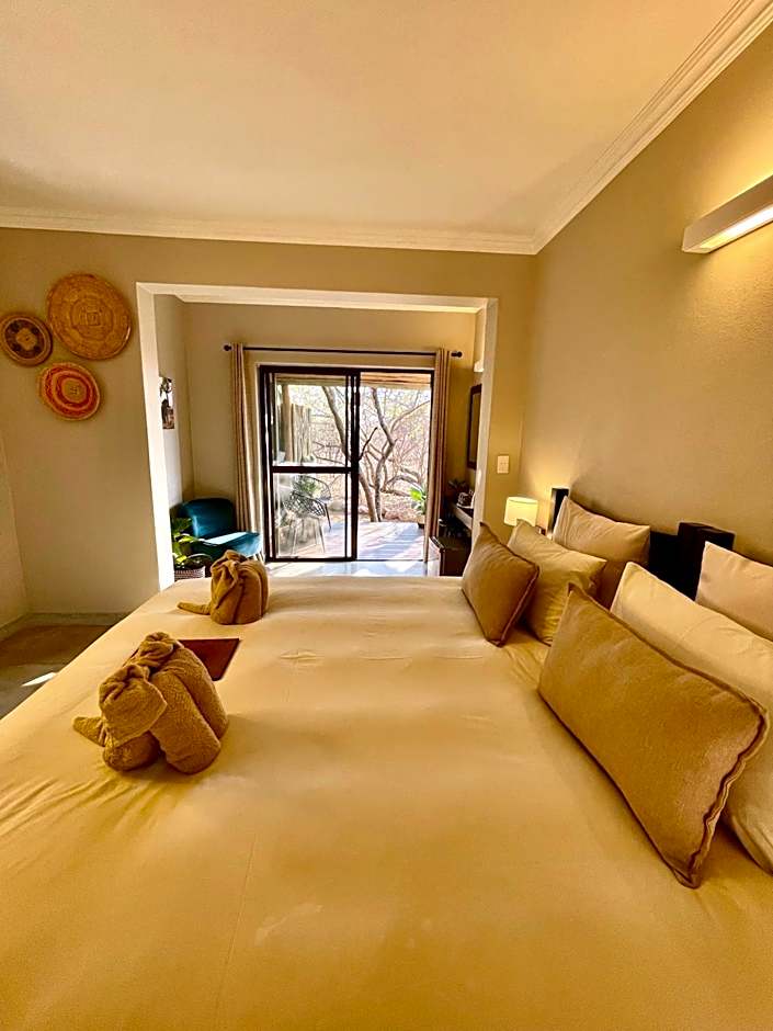 The Baobab Bush Lodge and Villa