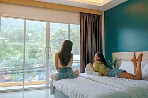 Tall Tree Poshtel Phuket