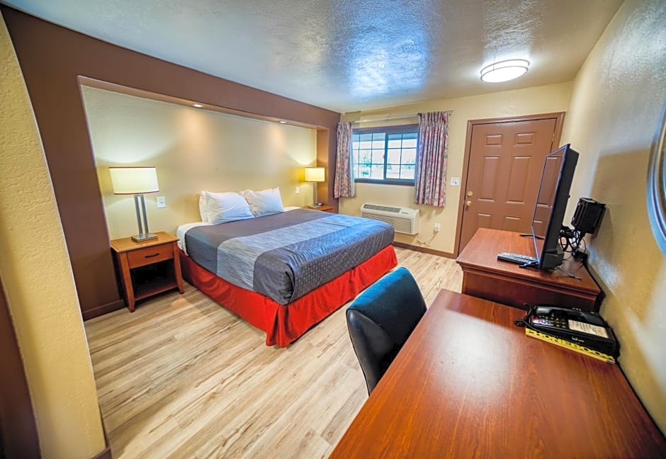 Budget Inn