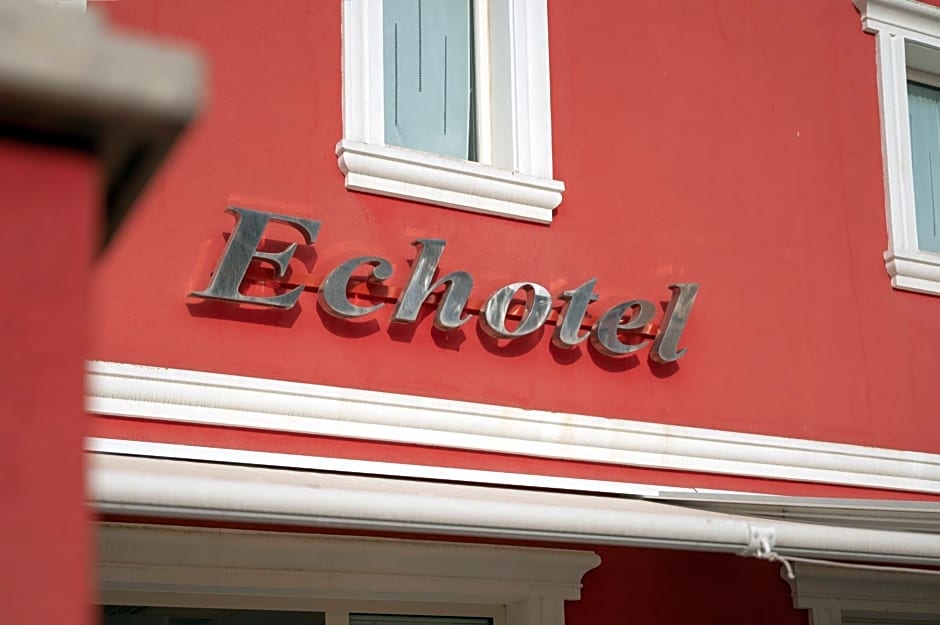 Echotel