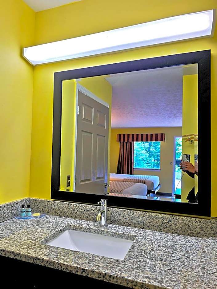 Meriwether Country Inn