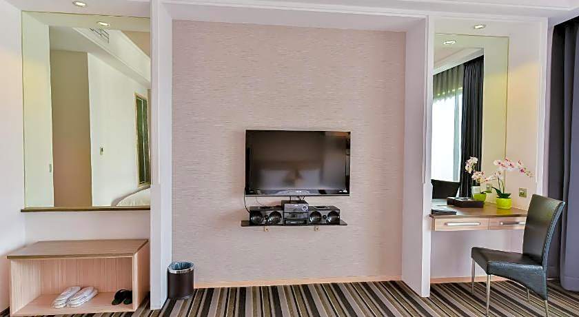 Yundeng Landscape Hotel