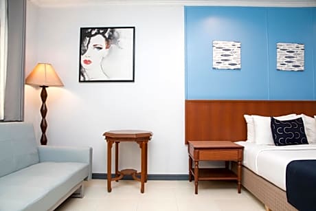 Double Room with Pool View