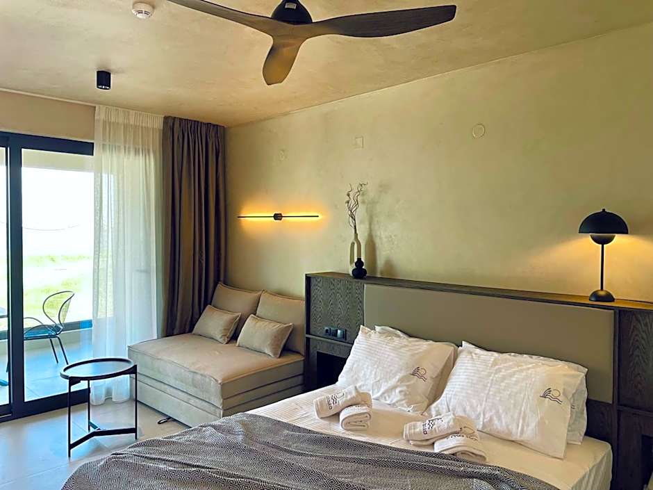 Casa Tsouka ApartHotel