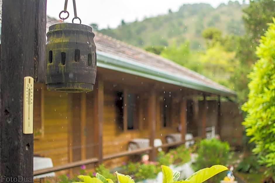 Pousada Recanto Ninho Verde Chalés