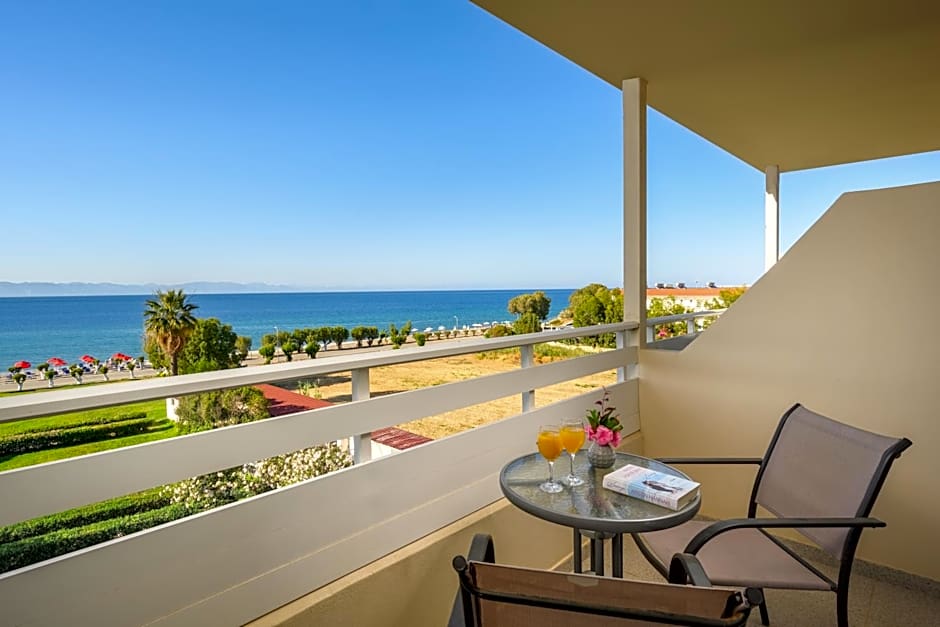 Bayside Hotel Katsaras