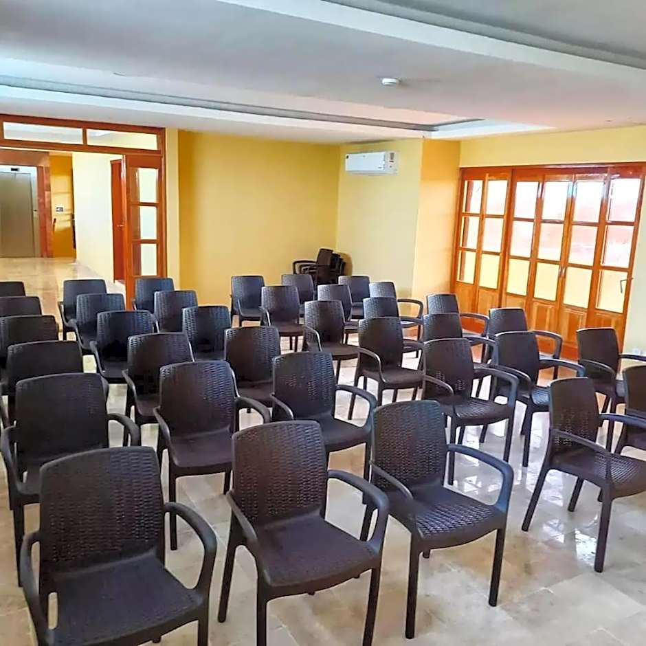Cancun International Suites