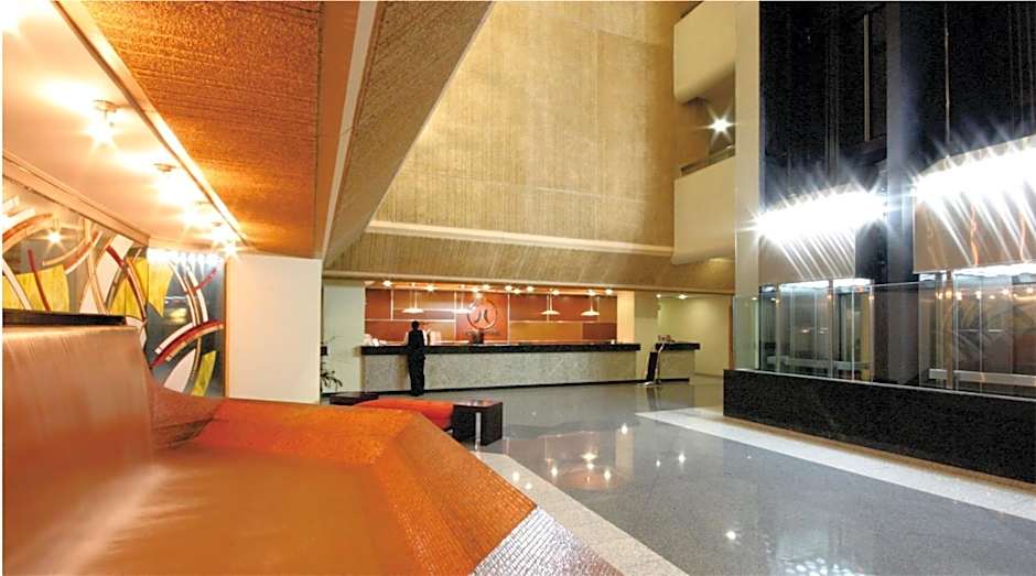 Hotel Mirage