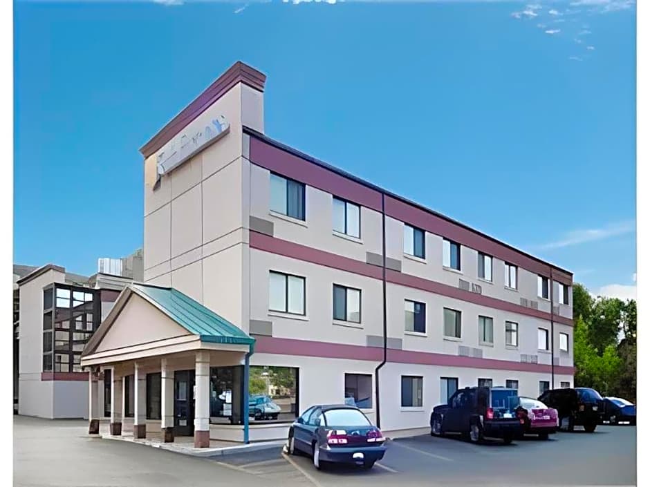 Comfort Inn Downtown