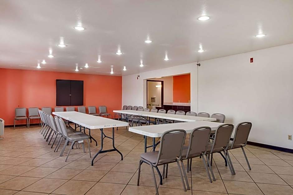 Motel 6-Brownsville, TX North