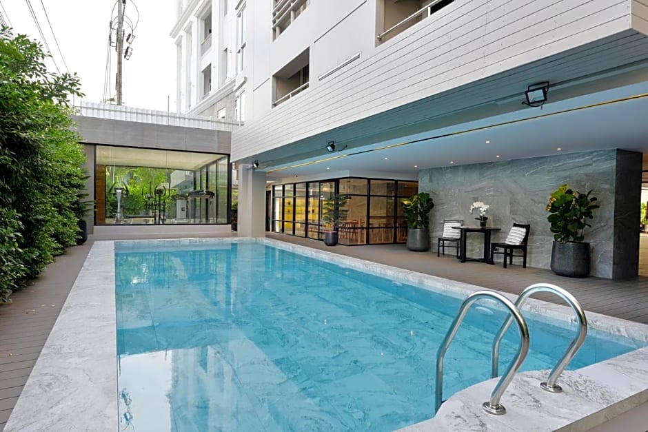 Aspira Tropical Residence Thong Lor