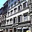 Hotel Maxim Axial
