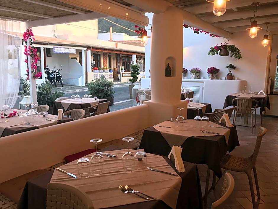 'A Alera Room & Breakfast