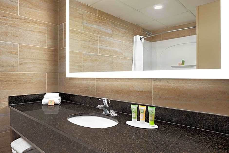 Wyndham Garden Totowa
