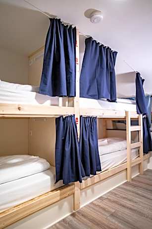 Bed in 4-Bed Dormitory Room