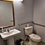 Sumner Motor Inn