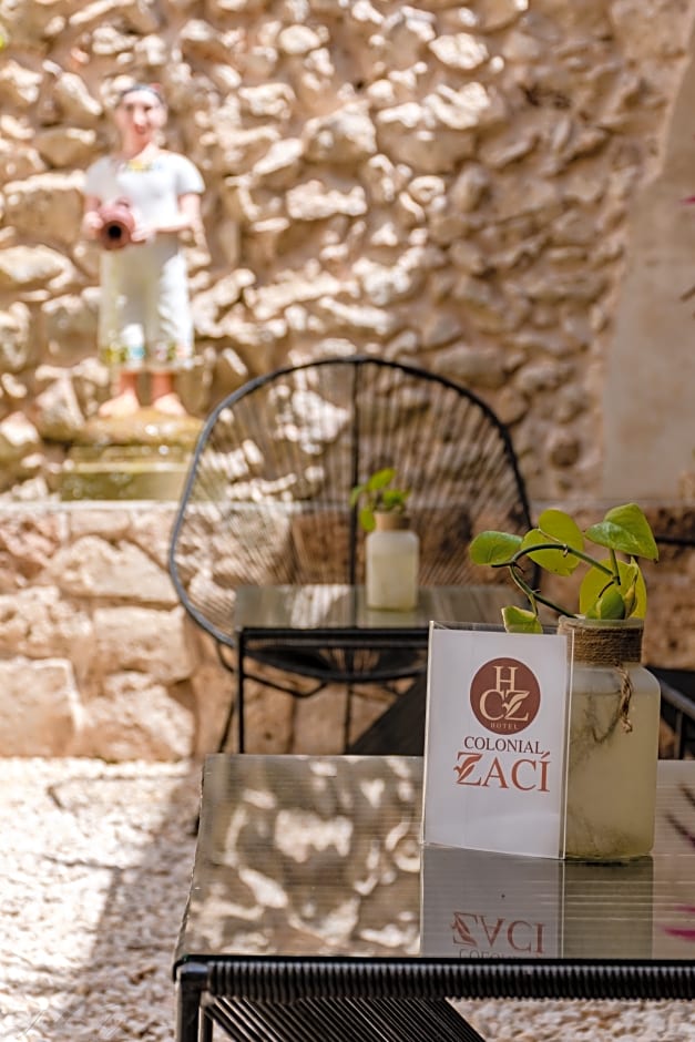 Hotel Colonial Zaci by GuruHotel