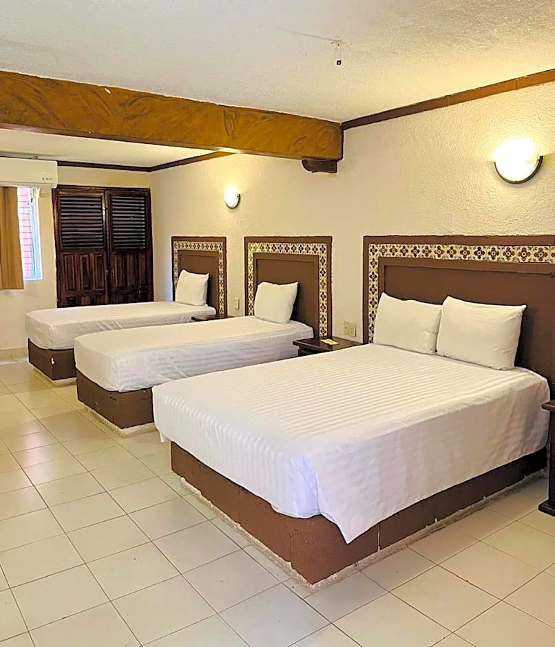 Suites Cancun Center