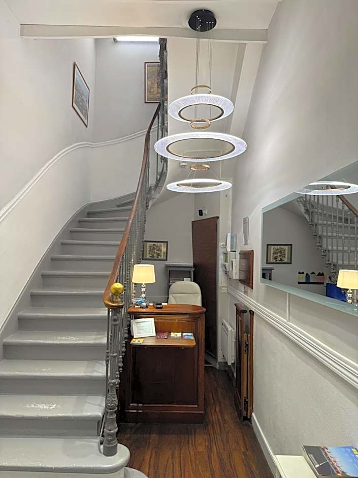 Hotel Des Grands Hommes - Bordeaux Centre