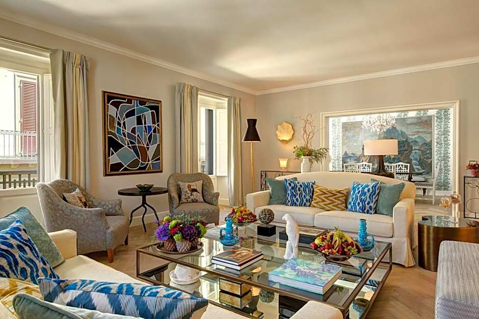 Hotel Savoy