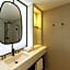 Golden Tulip Avignon Le Paradou