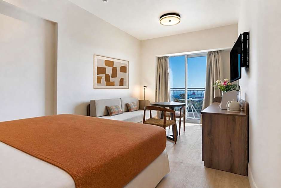 Legacy Gastro Suites