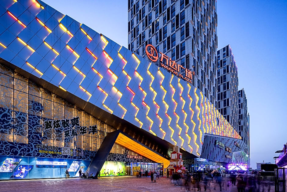 Rezen Hotel Urumqi High-speed Railway Station